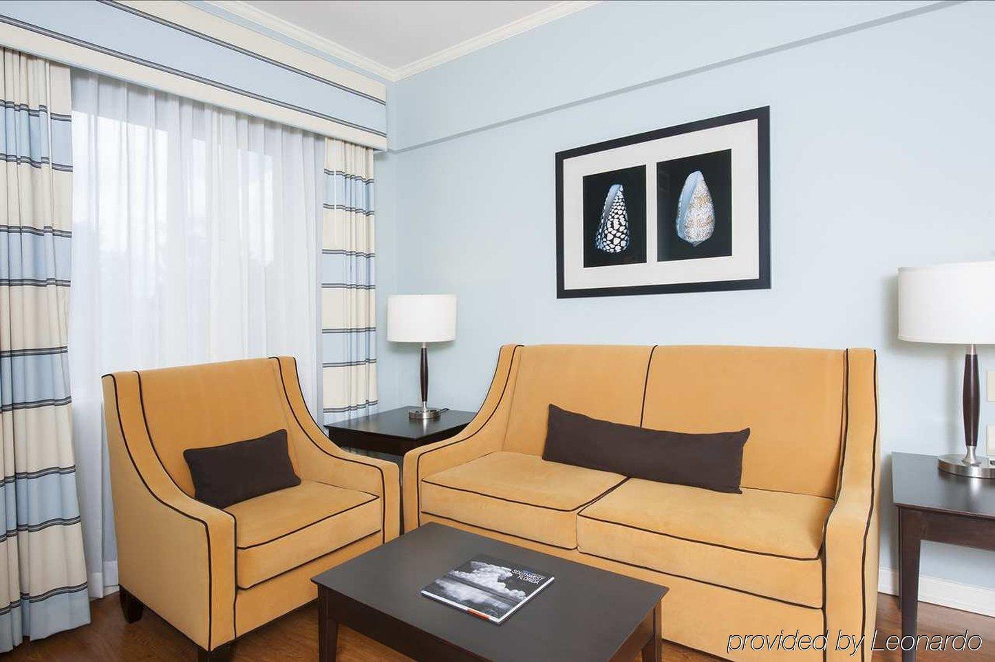 โฮมวูด สวีท โบนิตา สปริง Hotel โบนิตาสปริงส์ ภายนอก รูปภาพ